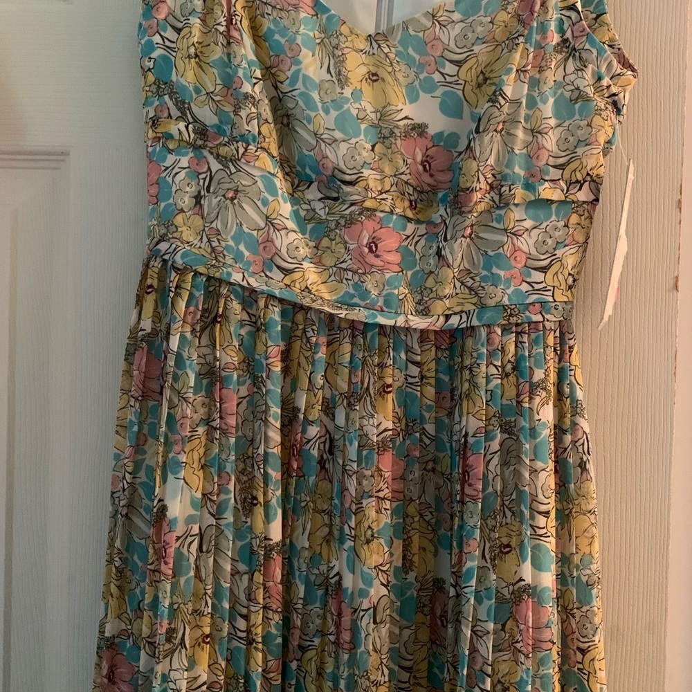 Antonio Melani floral dress size 0. New with tag - Picture 4 of 5
